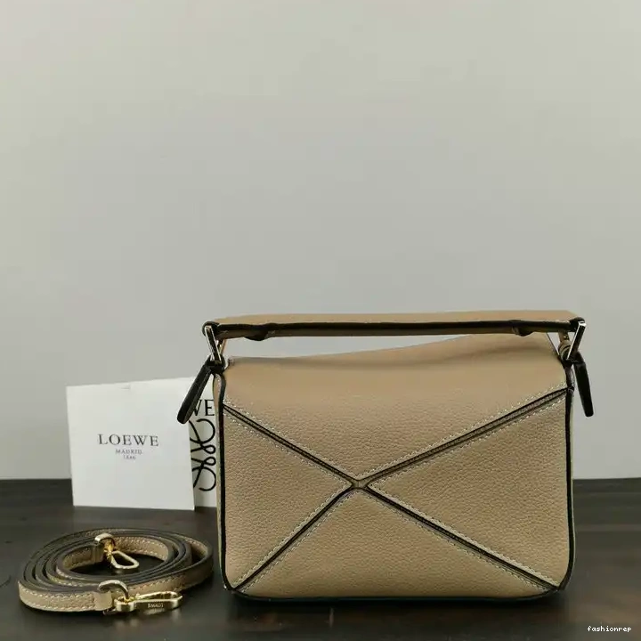 Fashionrep Loewe 2209SW0010 Bag 0823